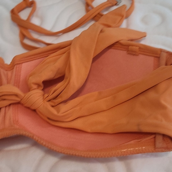 Swimwear - Picture 4 of 5